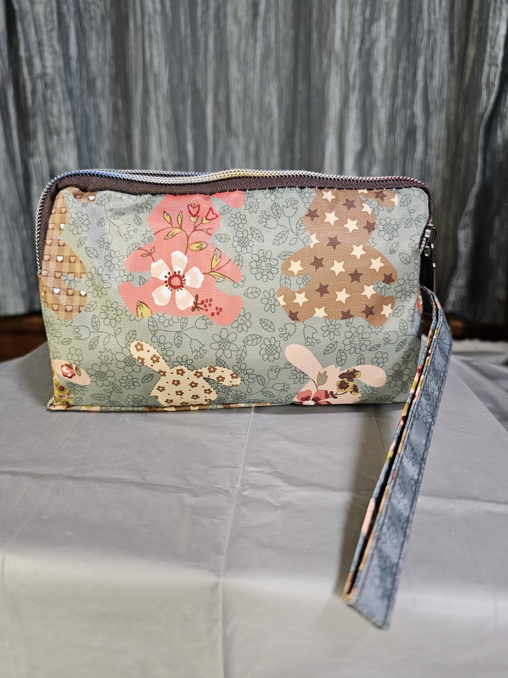 Everyday Essentials Bag - Cozy Cottontail